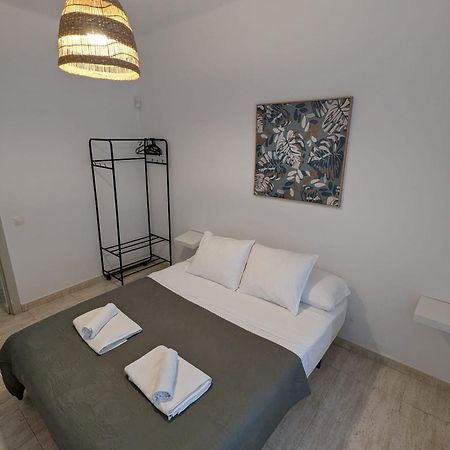 Apartamento Al Lado Del Museo Dali Figueres  Bagian luar foto